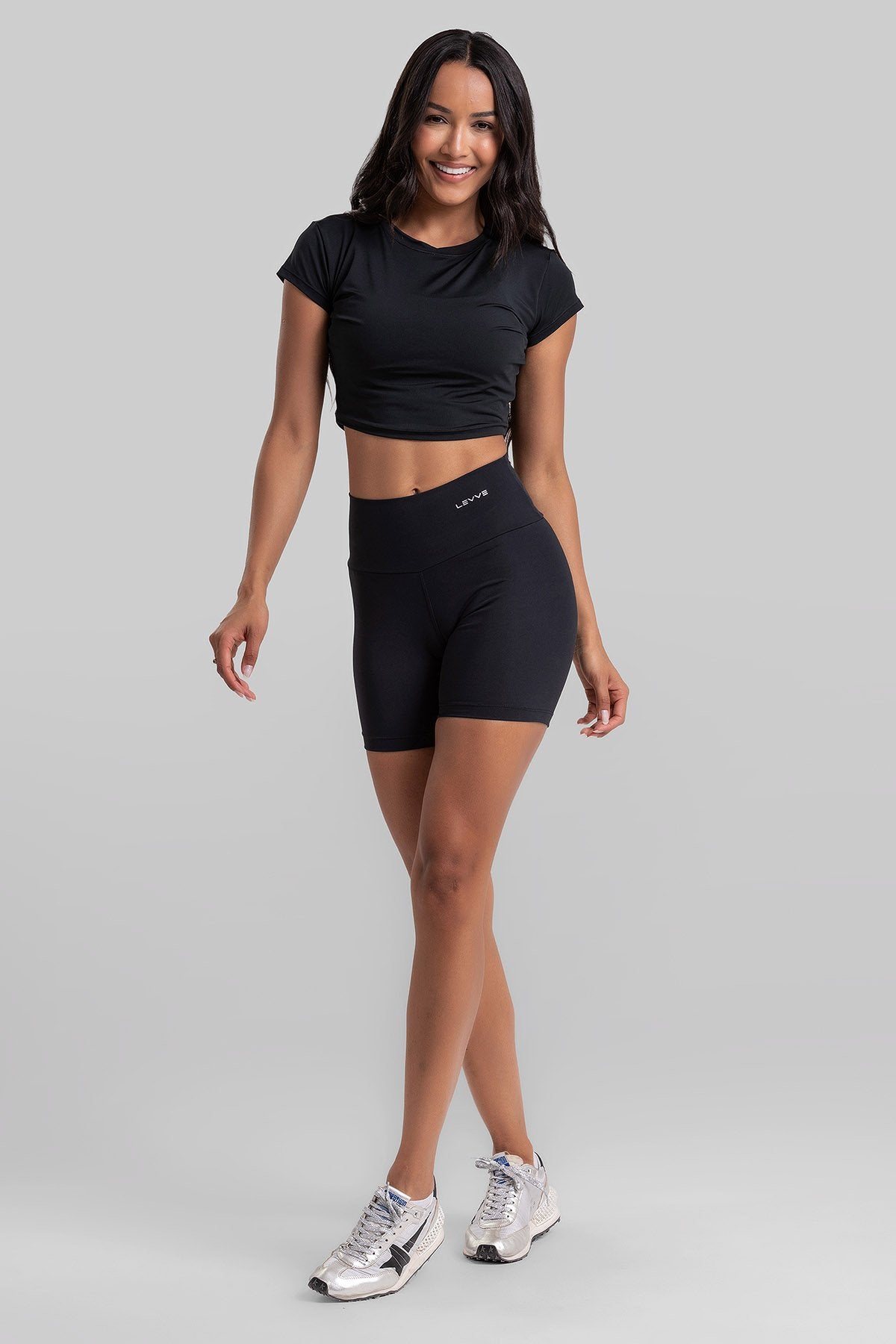 Cropped Top + Basic Shorts Intense Black
