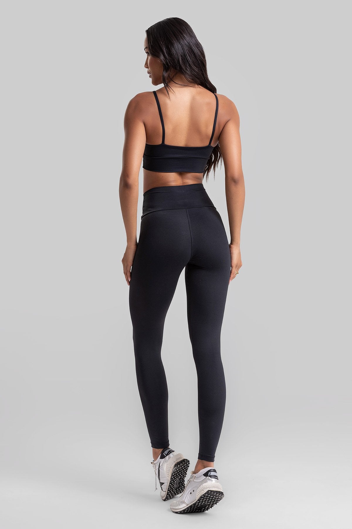 Fitness Set Double-Strap Sports Bra + Leggings + Short Intense – Black